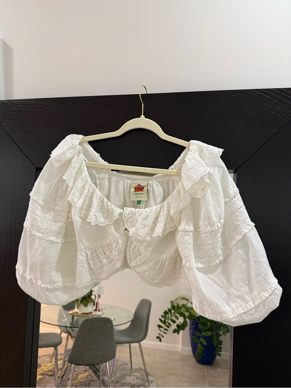 FARM Rio White Eyelet Off-Shoulder Ruffle Crop Top - Picture 5 of 8